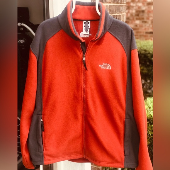 THE NORTH FACE Fleece, Zip-front Jacket - Picture 8 of 9